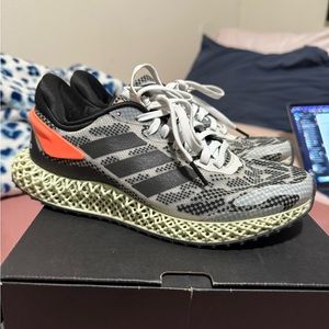 patterned adidas 4D run size 5.5 with box